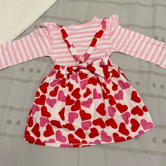 Source Unknown Pink and Red Heart Kids Matching Set - Picture 2 of 5